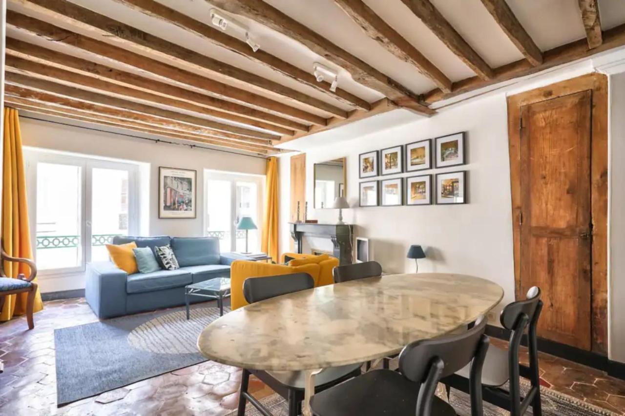 Apartment Exquisite And Spacious